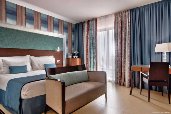 The Palace Hotel (Sliema)
